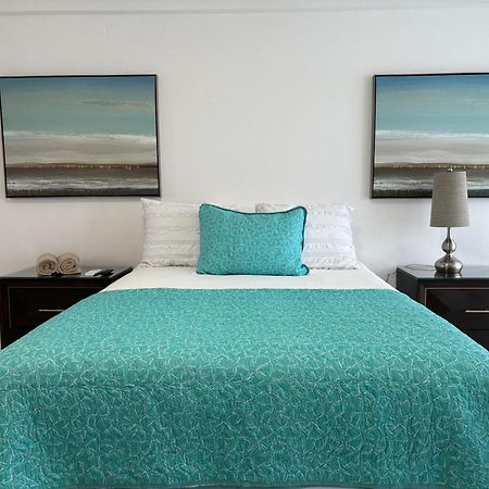 Posada Centric Studio Isla Verde San Juan Extérieur photo